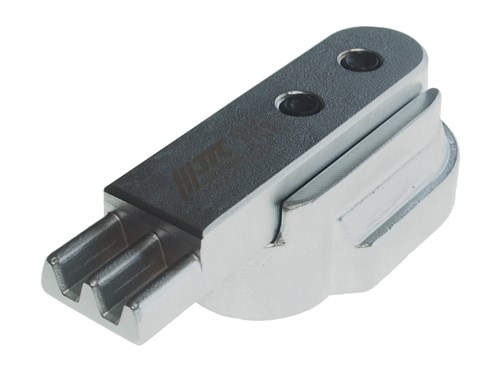 JTC-6675 - Фиксатор маховика (BMW N20,N26 OEM 222742) JTC - 
Предназначен для фиксации маховика КПП перед разбором двигателя.
Применение: BMW N20, N26 рестайлинг.
Номер ОЕМ: 8330222742. JTC-6675 - фото 16679799
