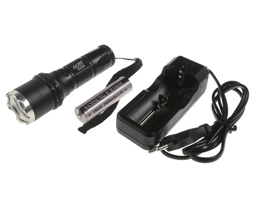 JTC-5229 - Фонарь 12V светодиодный аккумуляторный 10Вт JTC - 
Оснащен светодиодом мощностью 10 Вт.
Яркость до 1 000 лм.
Размеры: диам. 36 х 125 мм.
Оборудован 30-ю светодиодами и электронным переключателем.
5 функций: 1. Яркий свет. 2. Неяркий свет.  JTC-5229 - фото 16686166