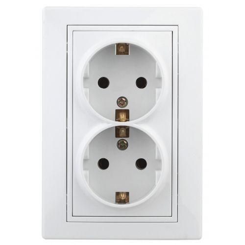 Розетка 2-м СП Plano 1-208-01 16А IP20 250В 2х2P+E Schuko защ. шторки бел. Intro Б0053933 1672651 - фото 16736612