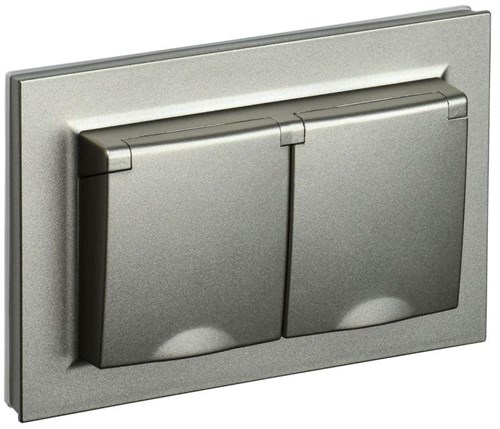 Розетка 2-м СП BRITE РСбш12-3-44-БрШ 16А в сборе IP44 с крышкой шампань IEK BR-R26-16-44-K37-F 1617372 - фото 16744787