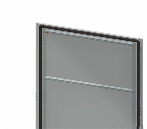 Рейка двери поперечная 800мм (уп.2шт) SchE NSYSDCR8 1046607 - фото 16755705