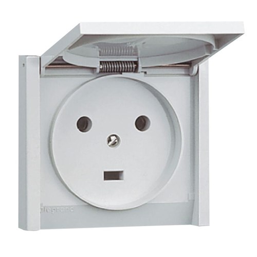Розетка 1-м СП Plexo 20А IP44 230В 2P+E сер. Leg 055703 216011 - фото 16763006