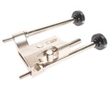 JTC-4377 - Приспособление для натяжения цепи ГРМ (BMW N63,N74 OEM: 119900) JTC - 
Специально предназначено для быстрой регулировки цепи ГРМ.
Применение: БМВ (BMW) N63, N74.
Оригинальный номер: 83300496384.
Оригинальный номер приспособления: BMW 119900 JTC-4377