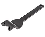 JTC-1525 - Приспособление для регулировки натяжения ремня ГРМ (VW AUDI SKODA SEAT) JTC -  
Специально изогнутая конструкция предназначена для применения в узких и труднодоступных местах автомобиля. 
Две шпильки удерживают натяжной ролик при регулировке. JTC-1525