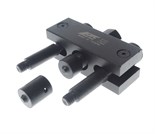 JTC-6727 - Съемник шкивов ТНВД (VW AUDI SEAT SKODA PORSCHE 1.6/2.0 TDI T40064) JTC - 
Используется для снятия шкива ТНВД на двигателях VAG 1.BL, 2.0L TDI.
Применение: 6-цилиндровые двигатели с системой впрыска Commoп Rail.
Оригинальный номер: Т400В4. JTC-6727