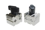 JTC-6651 - Трубогиб для тормозных трубок JTC - 
Специально предназначен для легкой гибки старых и новых линий с целью создания точной копии.
Тормозной трубопровод может иметь множество изгибов.
Используются для стальных, медных и покрытых пластиком тормоз JTC-6651