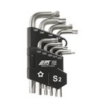 JTC-5355 - Набор ключей TORX ТS10-ТS50 пятилучевых Г-образных с отверстием 9 предметов JTC - 
Набор ключей ТS10, ТS15, ТS20, ТS25, ТS27, ТS30, ТS40, ТS45, ТS50 и Г-образным держателем 9 пр. JTC
Материал: Сталь - S2, поверхность посеребрянная. 
Размер:  JTC-5355