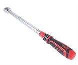 JTC-6687 - Ключ динамометрический 1/2" 50-350Нм 585мм двухстороннего действия JTC - 
Инструмент обладает высокой точностью, заводская калибровка для работы в пределах &plusmn;4% допуск от установленных параметров (согласно стандарту В107.14М. от 20% до 1 JTC-6687