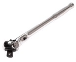 JTC-3417 - Ключ трещотка 1/2" 72 зуба 286мм шарнирный металлическая рукоятка JTC - Трещотка с поворотной головкой, металлическая рукоятка JTC

Описание

	Уникальный трещоточный механизм (72 зуба) обеспечивает высокий крутящий момент.
	Угол перемещени JTC-3417