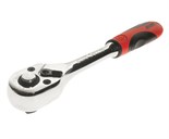 JTC-5023B - Ключ трещотка 3/8" 72 зуба 200мм резиновая рукоятка JTC - 
Трещоточный механизм с большим крутящим моментом.
72 зуба обеспечивают удобство работы.
Угол поворота: 5°.
С функцией быстрого отсоединения.
Благодаря прорезиненной рукоятке обесп JTC-5023B