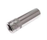 JTC-47320 - Головка торцевая 1/2" TORX E20 глубокая L=76мм JTC - 
  Изготовлена из закаленной хром-ванадиевой стали. 
  Размер: TORX 1/2&quot;хE20.
  Общая длина: 76 мм. 
  Количество в оптовой упаковке: 10 шт. и 100 шт. 
  Габаритные размеры: 76/23/ JTC-47320