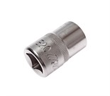 JTC-43520 - Головка торцевая 1/2" TORX E20 L=38мм JTC - 
  Изготовлена из закаленной хром-ванадиевой стали. 
  Размер: 1/2&rdquo;хE20.
  Общая длина: 38 мм. 
  Количество в оптовой упаковке: 10 шт. и 200 шт. 
  Габаритные размеры: 38/24/24 мм. (Д/Ш/В JTC-43520