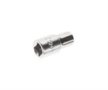 JTC-22414 - Головка торцевая 1/4" 1/4" L=25мм JTC - 
  6 граней, дюймовый размер.
  Изготовлена из закаленной хром-ванадиевой стали.
  Размер головки: 1/4"
  Квадрат: 1/4"
  Длина: 25 мм.
  Количество в оптовой упаковке: 20 шт. и 1000 шт.
  Габарит JTC-22414