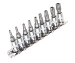 JTC-3303 - Набор бит-головок 1/4" TORX 5-ти гранных TS10H-TS50H 9 предметов JTC -  
  Размеры под ключ 1/4&rdquo; Dr TS10H, TS15H, TS20H, TS25H, TS27H, TS30H, TS4GH, TS45H, TS50H.  
  Материал: S2.
  Предназначен для болтов нового типа с пятигранной го JTC-3303