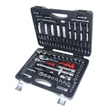 JTC-H110B-B72 - Набор головок торцевых и бит 1/4",1/2" 6-гранных 110 предметов в кейсе JTC - В комплекте: 

 Комплектация 1/4&rdquo; 
 
   
    Головка торцевая: 4, 5, 5.5, 6, 7, 8, 9, 10, 11, 12, 13, 14 мм.
    Головка торцевая длинная: 6, 7, 8, 9, JTC-H110B-B72