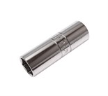 JTC-46516 - Головка свечная 1/2" 16мм 6-гранная с резиновым фиксатором JTC - 
  Головка оснащена резиновой вставкой, которая служит для фиксации свечи в головке.
  Изготовлена из закаленной хром-ванадиевой стали. 
  Размер: под ключ 1/2&rdquo;Drх5/8&Pr JTC-46516