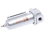JTC-7266 - Фильтр-влагоотделитель 1/2” 16атм. 4000л/мин. JTC - 
Стальные стенки обеспечивают лучшую защиту;
Легкая установка и демонтаж;
Фильтр;
Разъем: 1/2";
Температурный режим: 5-60&deg;C;
Давление на входе: 285 PSI, 20 кг/см&sup2;;
Давление на  JTC-7266