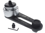 JTC-7843 - Мультипликатор 1/2"F x 1-1/2"M для усиления крутящего момента до 4500Нм JTC - Технические характеристики:

Привод входного усилия &mdash; посадочное отверстие 1/2" Dr.;
Привод выходного усилия &mdash; квадрат 1 1/2";
Макс. прилагаемое усили JTC-7843