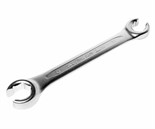 JTC-5109 - Ключ разрезной 14х17мм JTC -  
Компактная конструкция ключа предназначена для конусных гаек различных систем автомобиля. 
Инструмент изготовлен из хром-ванадиевой стали, полностью закален, соответствует стандартам Американского национального  JTC-5109