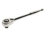 JTC-3446 - Ключ трещотка 1/2" 72 зуба 250мм 32мм мини-головки JTC -  
Специальная конструкция с мини-головкой позволяет использовать инструмент в условиях ограниченного пространства. 
72 зуба обеспечивают удобство работы. 
Инструмент компактен, обладае JTC-3446