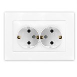 Розетка 2-м СП Афина 16А IP20 с заземл. в сборе бел. Universal A0128 1734423