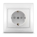 Розетка 1-м СП Севиль 16А IP32 с заземл. защ. шторки бел. UNIVersal С0049 385133