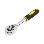 Вороток с трещоткой ТУНДРА, CrV, квадрат 1/4", 2К рукоятка, 24 зуба, 150 мм 9863767