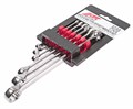 JTC-EF6S - Набор ключей накидных TORX Е6-E24 6 предметов JTC - 
	Инструменты изготовлены из хром-ванадиевой стали, обладают повышенной прочностью.
	Зеркальная полировка.
	Размеры в комплекте: E6xE8, Е7хЕ11, Е10хЕ12, Е14хЕ18, Е16хЕ22, Е20хЕ24.
	Общее к JTC-EF6S - фото 16683729