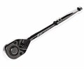 JTC-5024 - Ключ трещотка 1/2" 72 зуба 250мм металлическая рукоятка JTC -  
Трещоточный механизм с большим крутящим моментом.  
72 зуба обеспечивают удобство работы. 
Угол поворота: 5&deg;. 
С функцией быстрого отсоединения.  
Посадочный квадрат: 1/2' JTC-5024 - фото 16683855