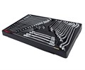 JTC-56402 - Набор инструментов для тележки инструментальной JTC-5640 (2-я секция) 45 предметов JTC - В комплекте:


18шт &#150; ключ рожково-накидной: 6,7,8,9,10,11,12,13,14,15,16,17,18,19,21,22,23,24.
9шт &#150; ключ накидной: 6*7, 8*9, 10*12, 11*13, 12* JTC-56402 - фото 16689383