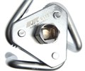 JTC-6119 - Съемник фильтров масляных 3-х лапый 45-110мм JTC - Съемник масляного фильтра трехлапый 45-110мм JTC.


Рабочий диапазон: 45-110 мм.
Посадочный квадрат: 3/8, 1/2 дюйма.
Размер ключа: 21 мм.
Специальная конструкция с тремя цилиндрическими г JTC-6119 - фото 16718582