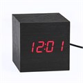Часы - будильник электронные "Цифра" настольные с термометром, деревянные, 6.5 см, ААА, USB 7533422 - фото 16785996