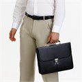 Портфель деловой, 38*3,5*28 см, отд на клапане, дл.ремень, черный 10463001 - фото 16935476