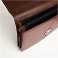 Портфель деловой, 38*3,5*28 см, отд на клапане, дл.ремень, коричневый 10463002 - фото 16935482