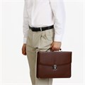 Портфель деловой, 38*4*27 см, отд на клапане, дл.ремень, коричневый 10463004 - фото 16935499