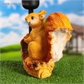 Садовый фонарь "Белка с орешком под фонарем" 24х24см 3622928 - фото 16956031