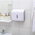 Диспенсер для бумажных полотенец в листах, пластик, 21,5×9×26,5 см, цвет белый 3572018 - фото 17040591